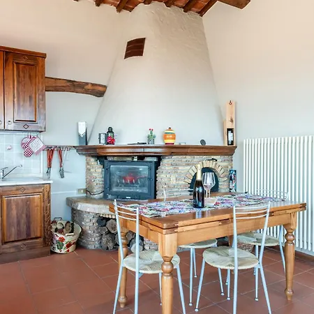 Vakantiehuis Villino La Fiaba Con Piscina